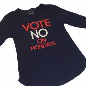 Women’s funny 3/4 sleeve blue graphic T shirt 💋